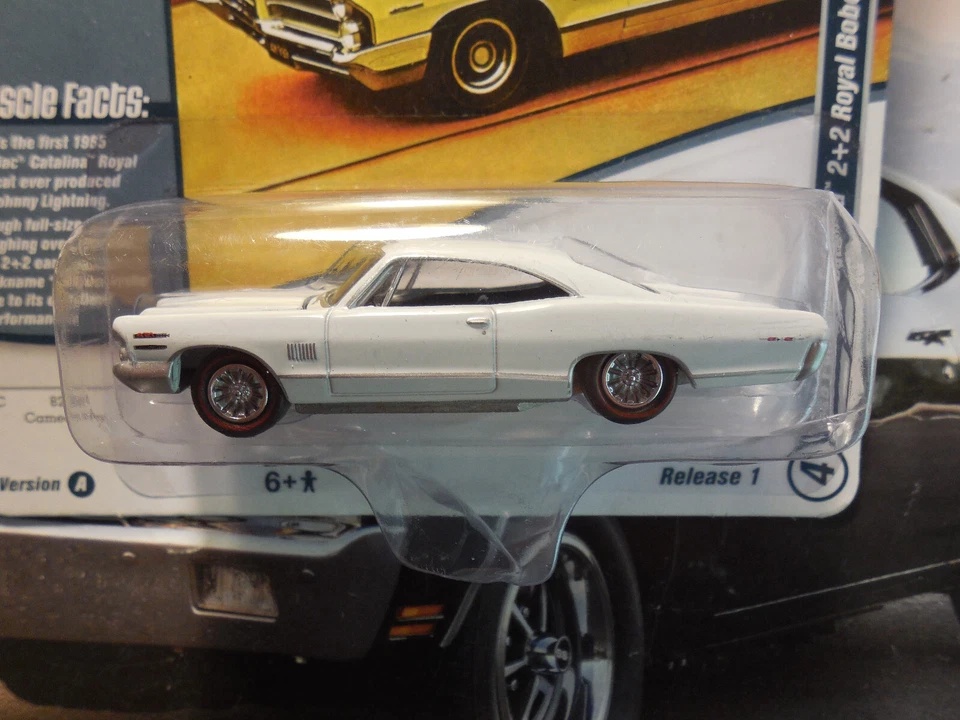 Johnny Lightning Muscle Cars USA 1965 Pontiac Catalina 2+2 Royal Bobcat FREE SHP - Image 2 of 3