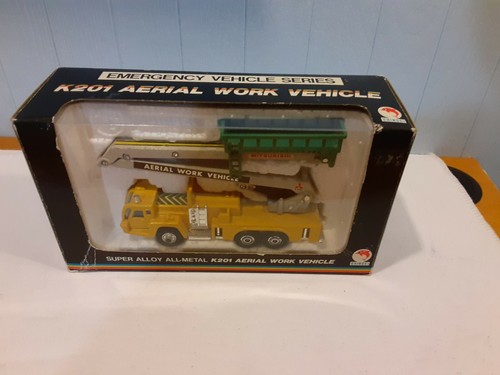 Rare - Shinsei K201 Mitsubishi Aerial Work Vehicle Diecast Model # 4106 - Picture 7 of 10