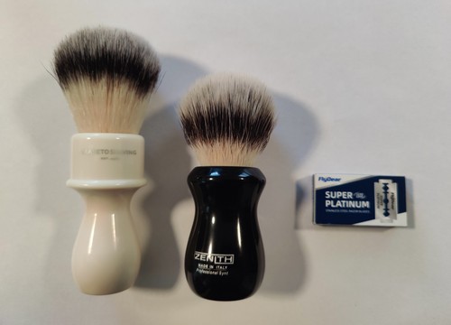 Synthetic Shave Brush (Lot) Zenith, AP Shave, Maseto With DE Razor Blades