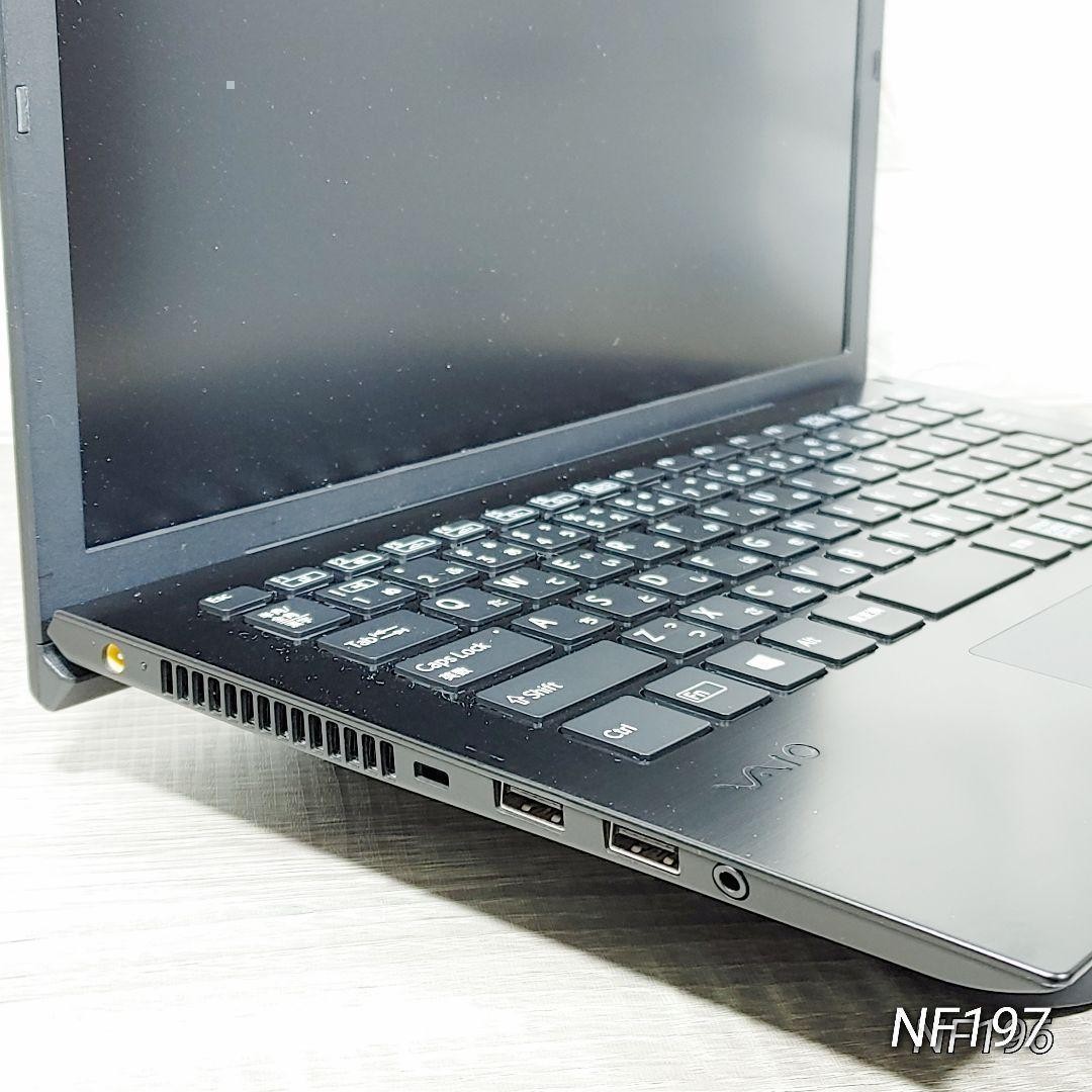 VAIO VJPG1113 Pro PG Laptop 8GB/SSD256GB/Core i5 8th gen