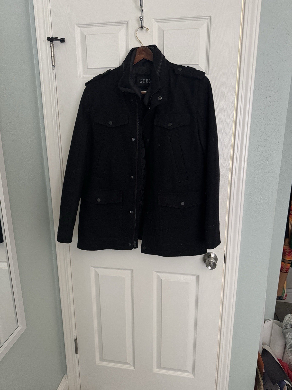 Men&rsquo;s Guess jacket with zip out liner, Black, Size Large