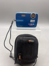 Olympus Stylus Water 550WP Digital Camera Blue 2.5" LCD 10MP Needs Charger D01