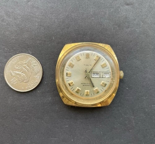 Timex self-winding, date, mens watch vintage works(?) but no band