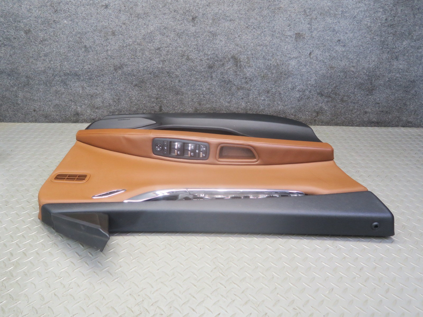 Maserati Quattroporte 2017-2021 Front Door pocket trims Pair