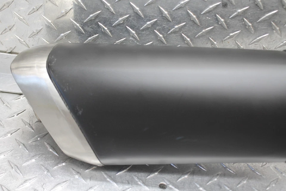 Silenciador de tubo de escape Aprilia RSV4/TUONO V4 2013 OEM  Foto 2 de 4