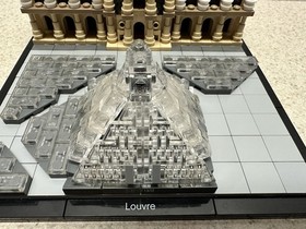LEGO Architecture: Louvre (21024) - All Build Parts