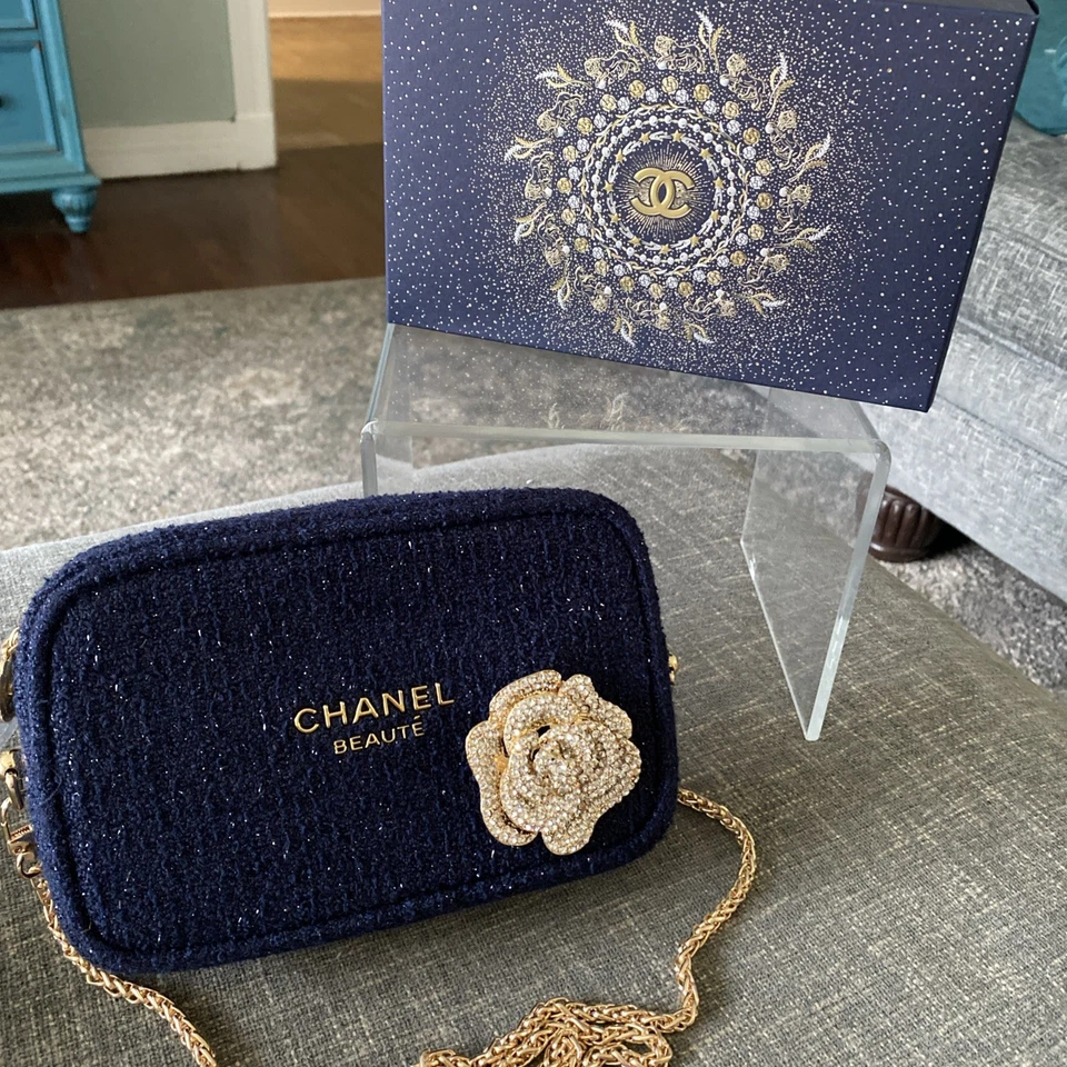 Chanel Edición Limitada Bolsa Vacacional Nueva 2025 Foto 2 de 4