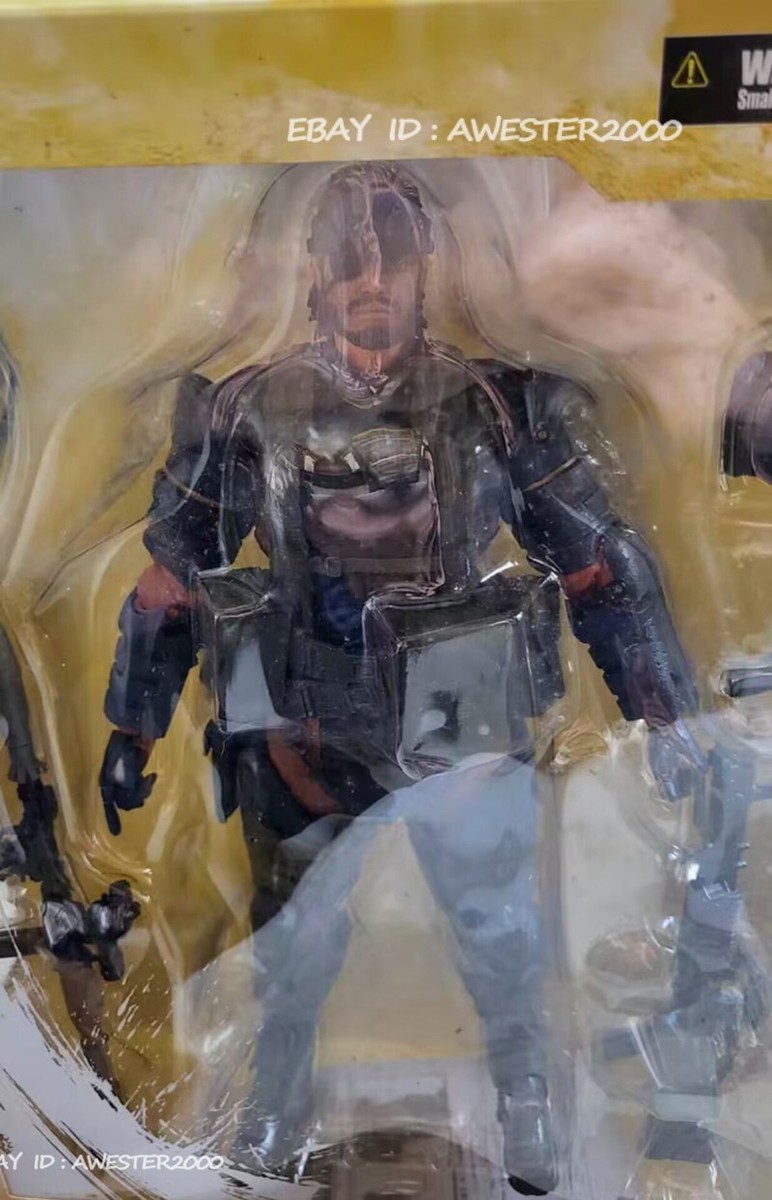 Play Arts Metal Gear Solid Peace Walker Snake Battle Dress Ver