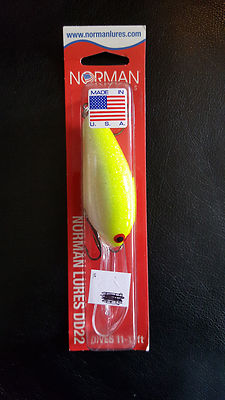 Norman Lures  DD22 3'' Dives 11-17 feet 5/8oz 183 White/Chart