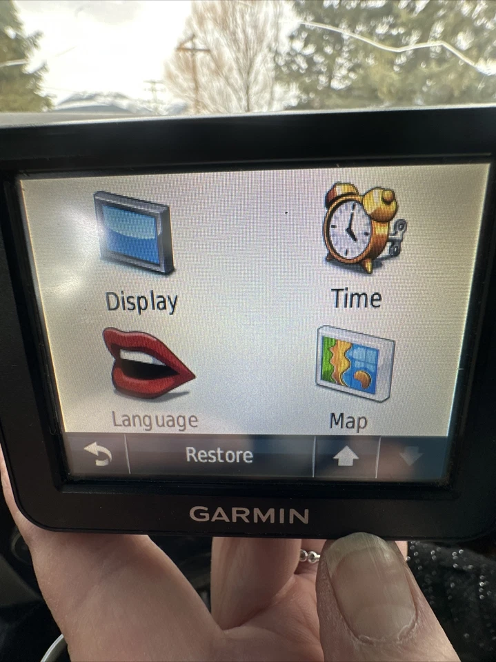 Garmin Nuvi 350 NA Silver Portable Touch Screen 3.5" LCD Display GPS Navigator - Image 3 of 4