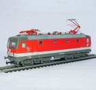 Bild 2 von 12