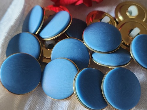 Lot De 6 Boutons Vintage Bleus - Pied Plat, Pourtour Travaillé 2,2 Cm - Réf. 6056 - Occasion