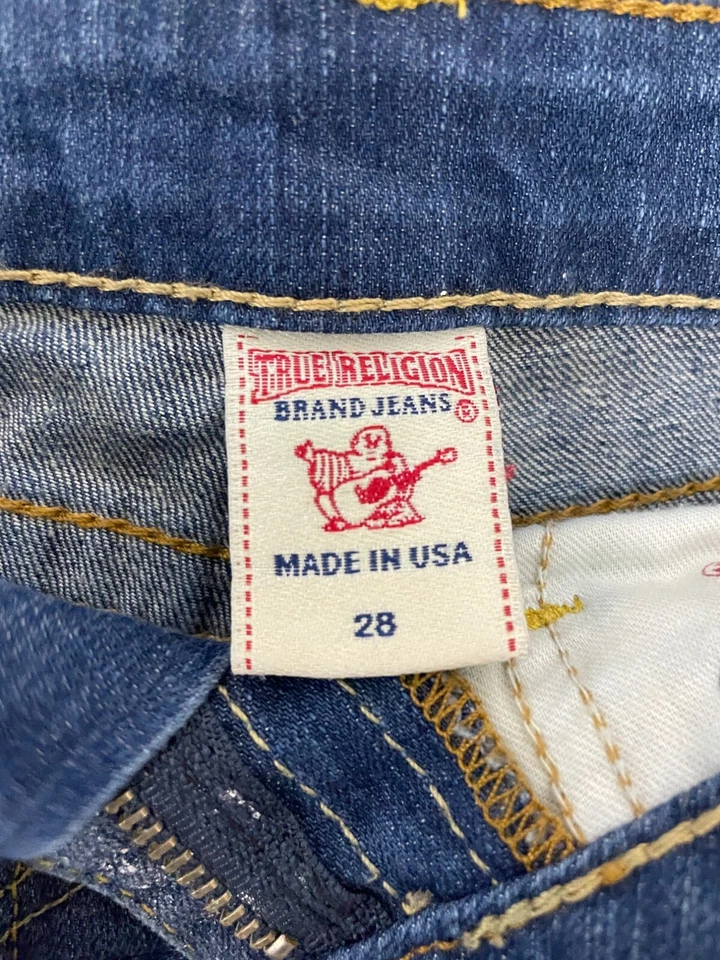 True Religion Allie Cuff Shorts Womens Size 28 Blue Denim Low Rise 5 Pocket - Image 3 of 4