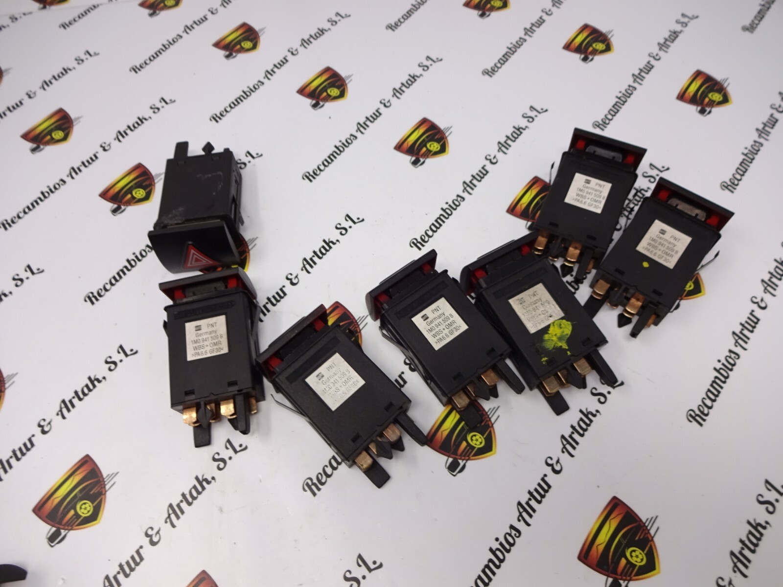 Interrupteur Des Feux De D&eacute;tresse Seat Leon Toledo 1M0941509 1M0 941