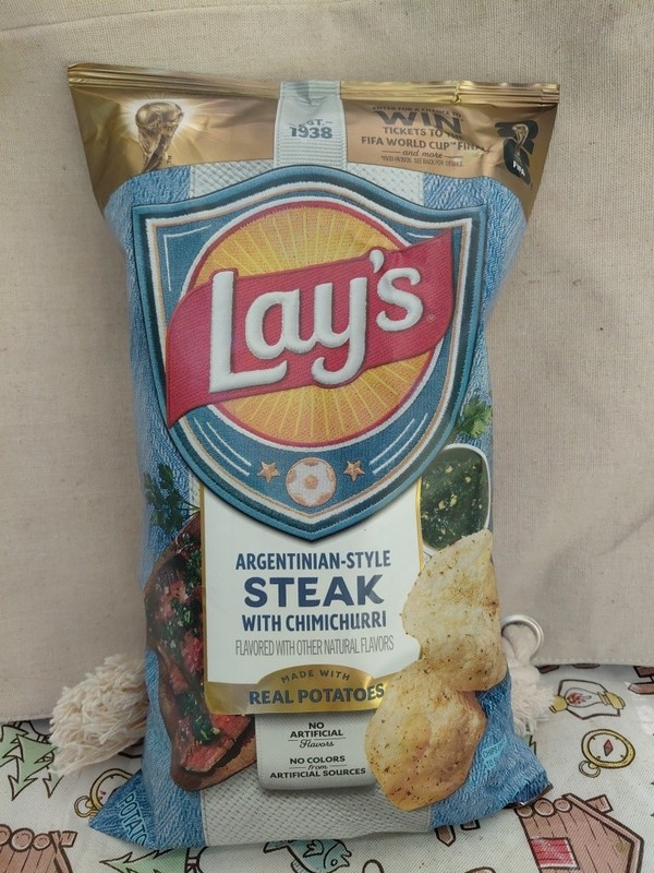 Lay's ARGENTINIAN-Style STEAK Chimichurri Potato Chips Snack Win FIFA 7.75oz X 4