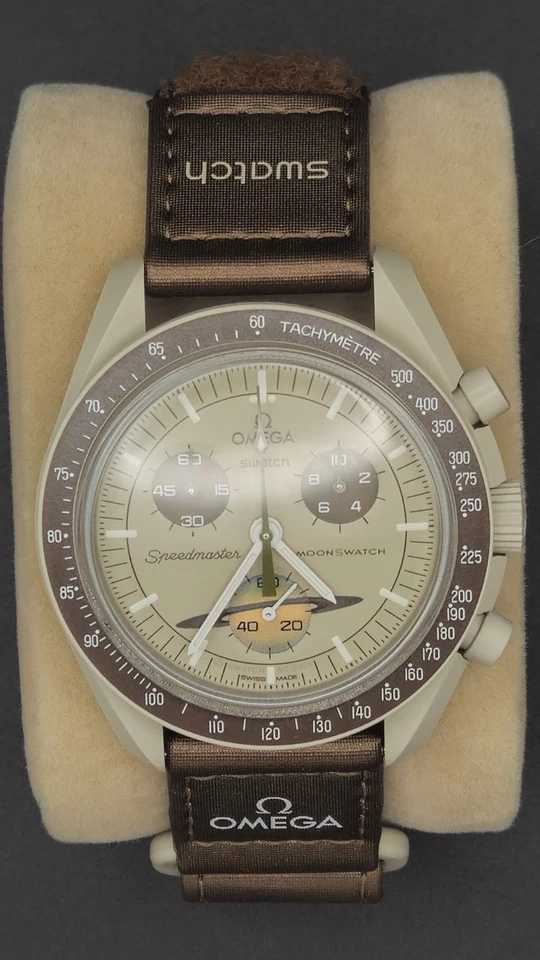 Mission to Saturn  MoonSwatch OMEGA x Swatch with receipt, photo 2 of 5