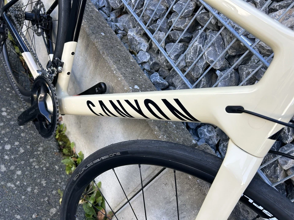 Rennrad Canyon Ultimate CF SL 8 Shimano 105 Carbon - Bild 3 von 4