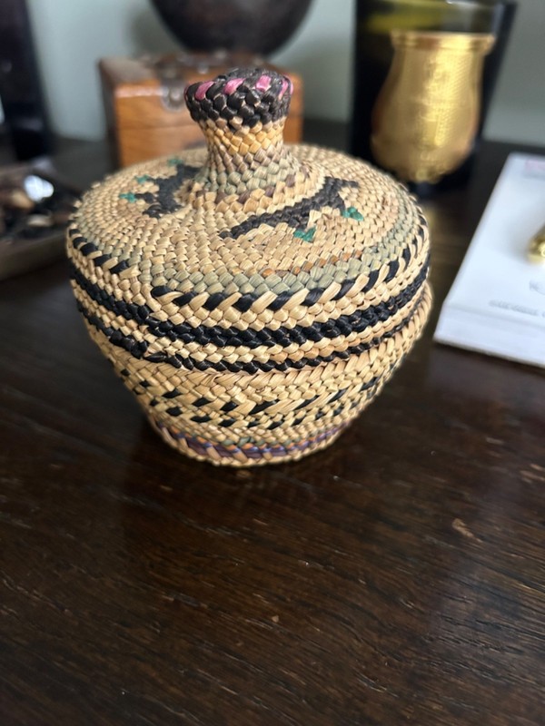Native American spruce and fir root handwoven basket Art basket Trinket box