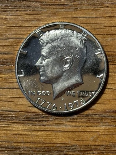 1976 S KENNEDY SILVER HALF DOLLAR FROM PROOF SET