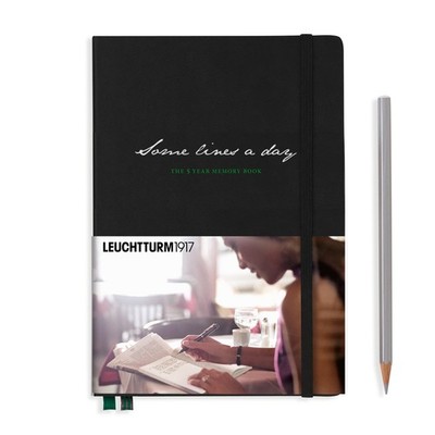 Some lines a day, 5-Jahres-Buch Medium (A5), Schwarz