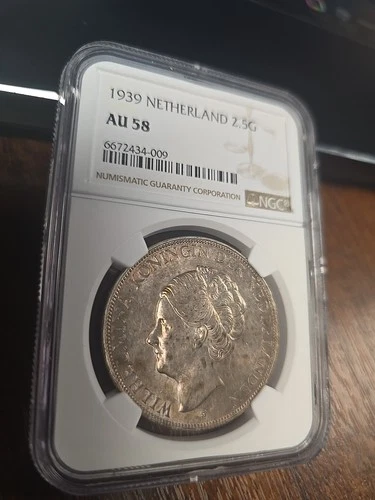 1939 Netherlands 2.5 Gulden Wilhelmina Silver Coin  Toned AU NGC Certified 