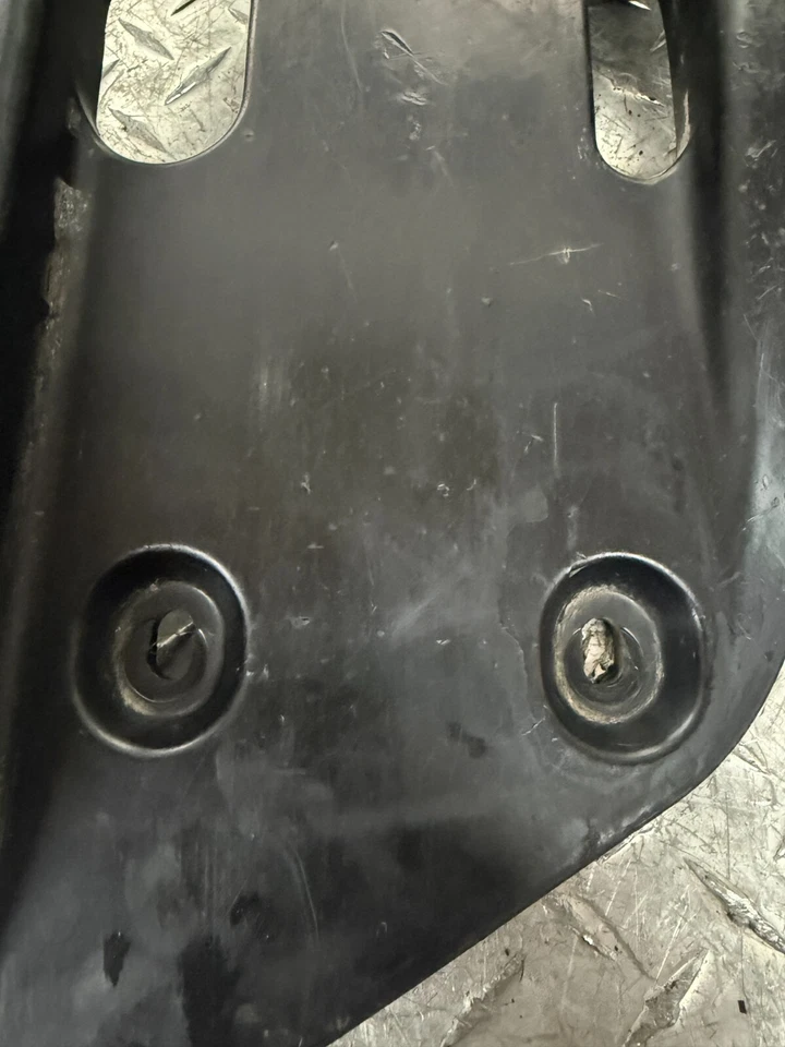 Polaris Outlaw 525 525irs 2007 protector de roca trasero placa de deslizamiento Foto 3 de 4