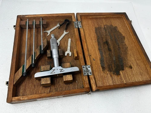 Mitutoyo 129-131 Depth Micrometer Set 0-4" Range .001" Grad - DMC 4-4"  4" Base
