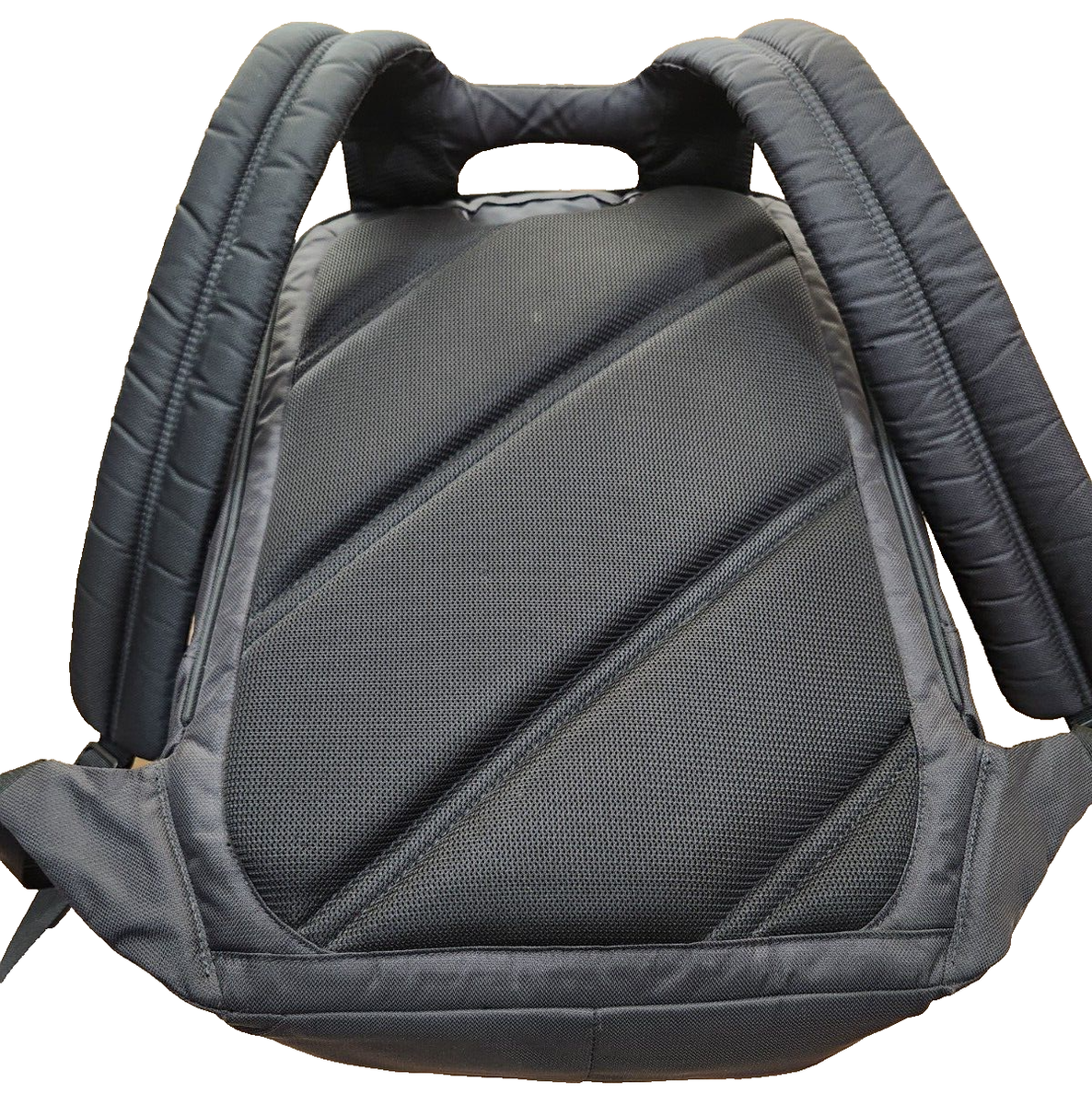 Tumi T-Tech 51205D Gunmetal/ Black Ballistic Nylon Laptop Tumi T-Tech 51205D Gunmetal/ Black Ballistic Nylon Laptop