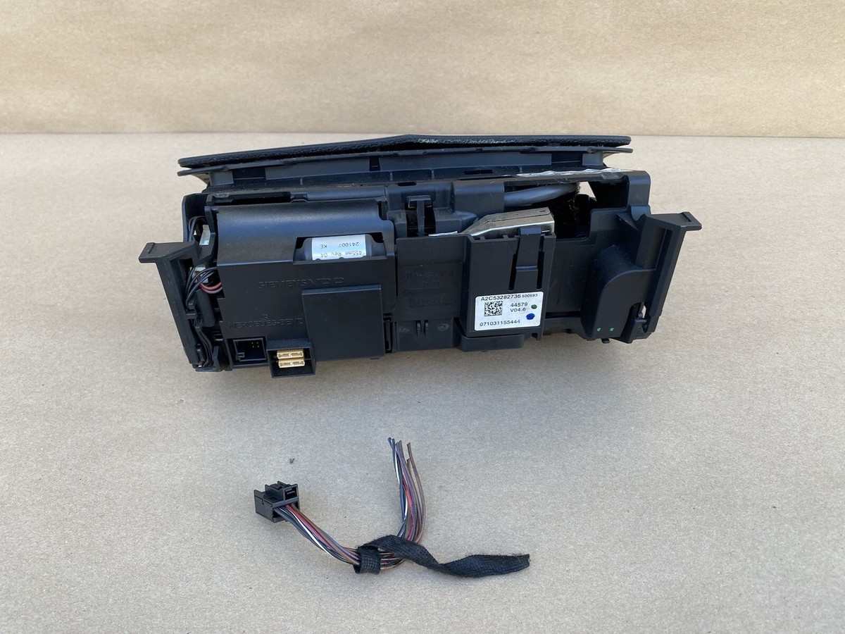 MERCEDES W204 C63 C350 C300 C250 NAVIGATION DISPLAY SCREEN MONITOR 