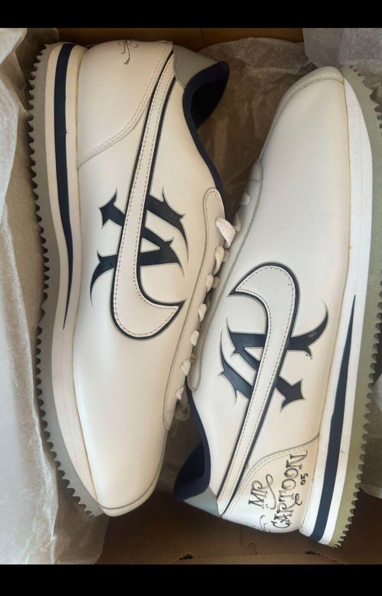 nike cortez LA Mister Cartoon Dead stock Size 10 : 29cm nike cortez LA Mister Cartoon Dead stock Size 10 : 29cm