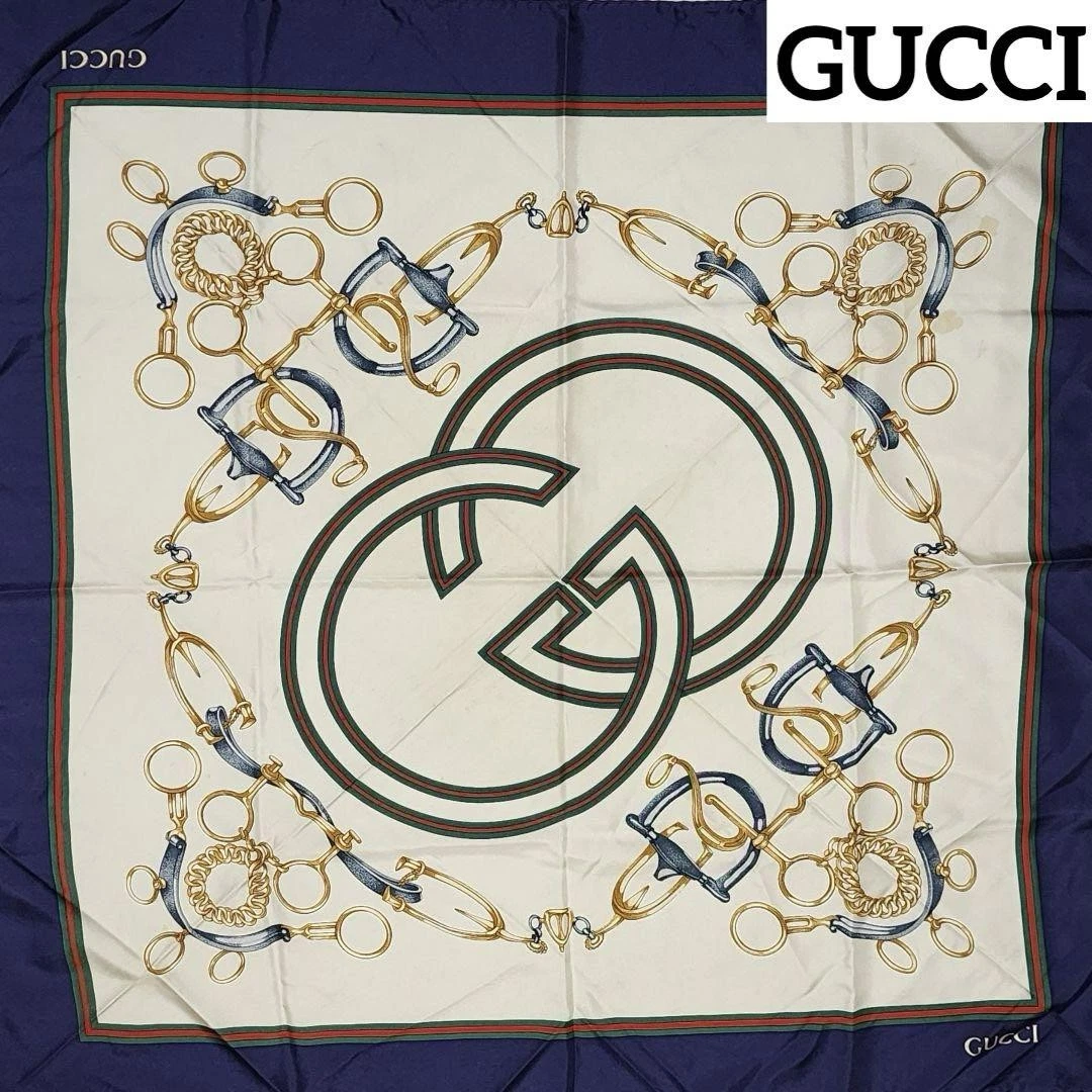 Gucci écharpe grande chaîne imbriquée ceinture marine du Japon