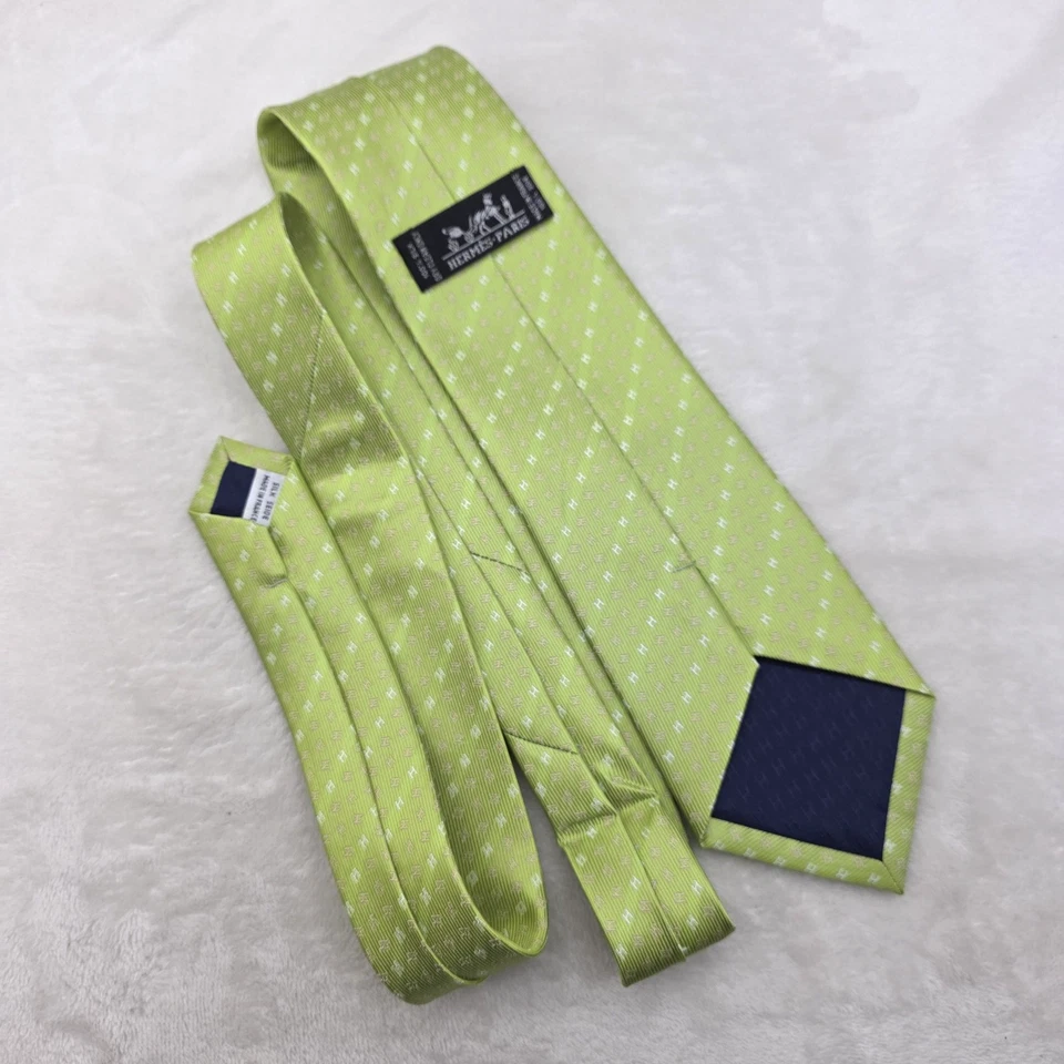 Corbata de seda Hermes Paris para hombre verde H monograma jacquard 100 % seda hecha en Francia Foto 4 de 4