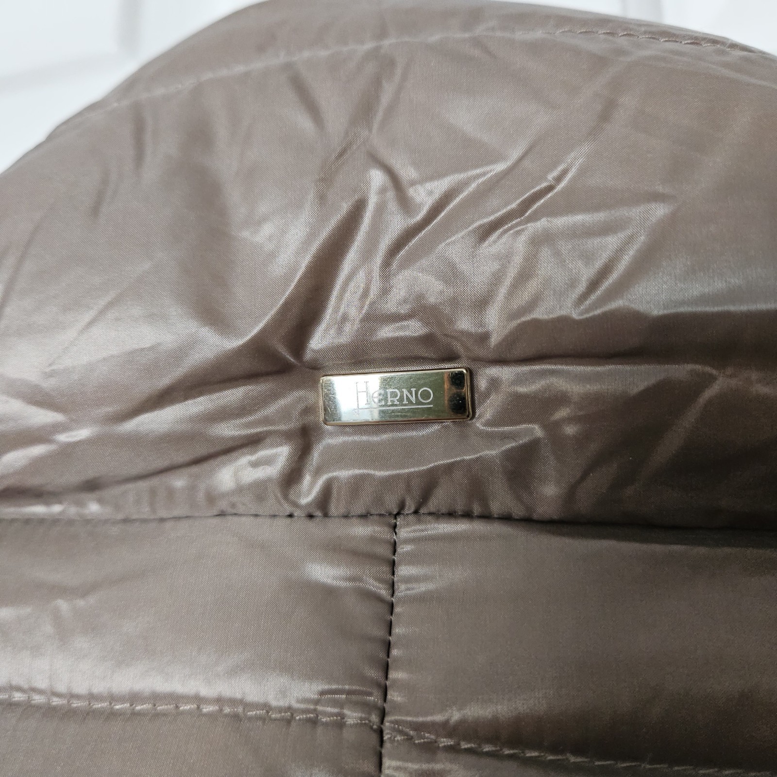 Womans Herno Authentic Down Puffer Jacket Size 48… - image 7