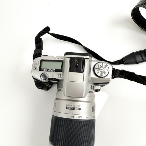 Minolta Maxxum 5 35mm SLR Camera & 28-100mm / 75-300m Lens, Flash, Case - Tested - Picture 9 of 12