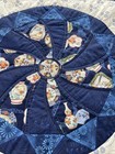 Small 19x19 Machine Quilted Wall Hanging Or Table Topper Machine Sewn Quilted — photo 3