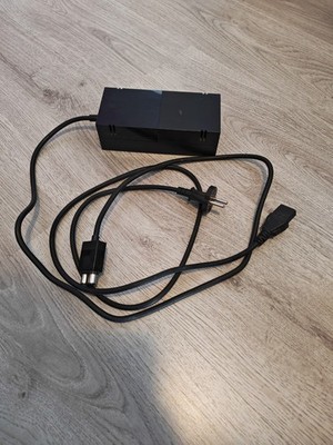 Original Microsoft Xbox One Netzteil Lite-On PE-2221-02MX   Defekt / Bastler