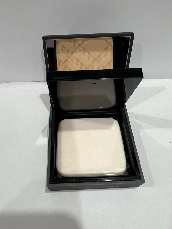 Burberry Matte Glow Compact Luminous Matte Foundation New--No. 50 Medium Cool - Image 2 of 4