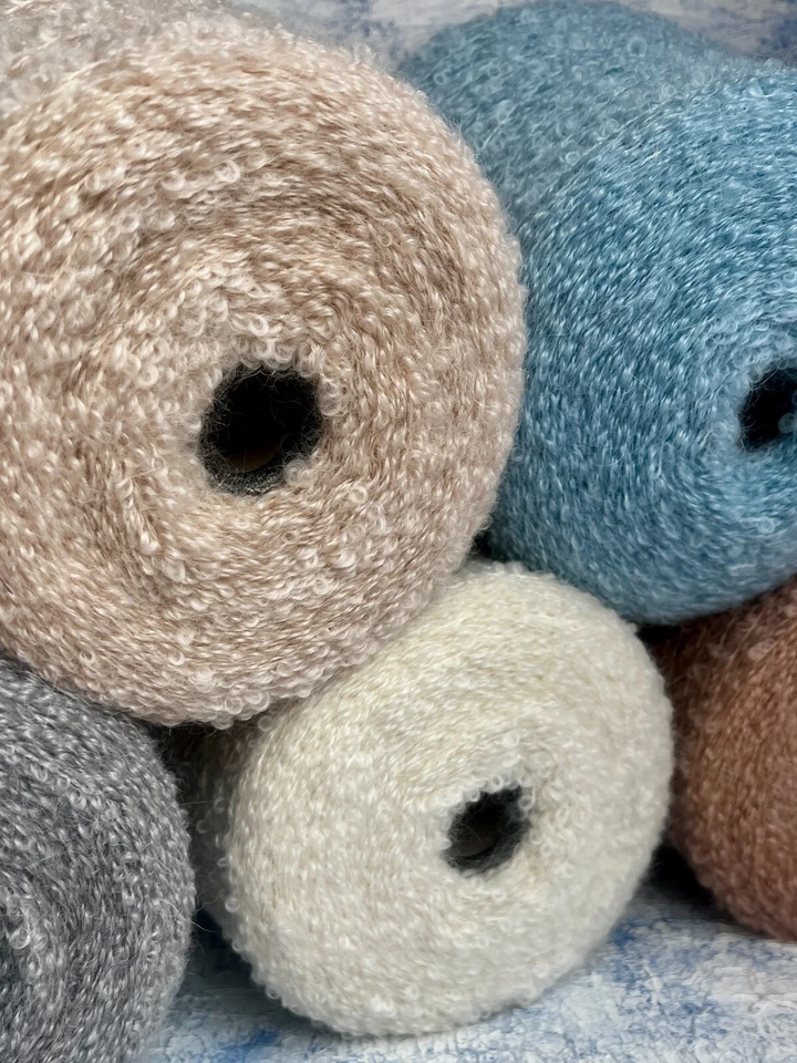 Kid Mohair Silk Boucle Yarn on cone- 75/25% Kid Mohair/Silk, per 100g/3.52oz - Image 3 of 4