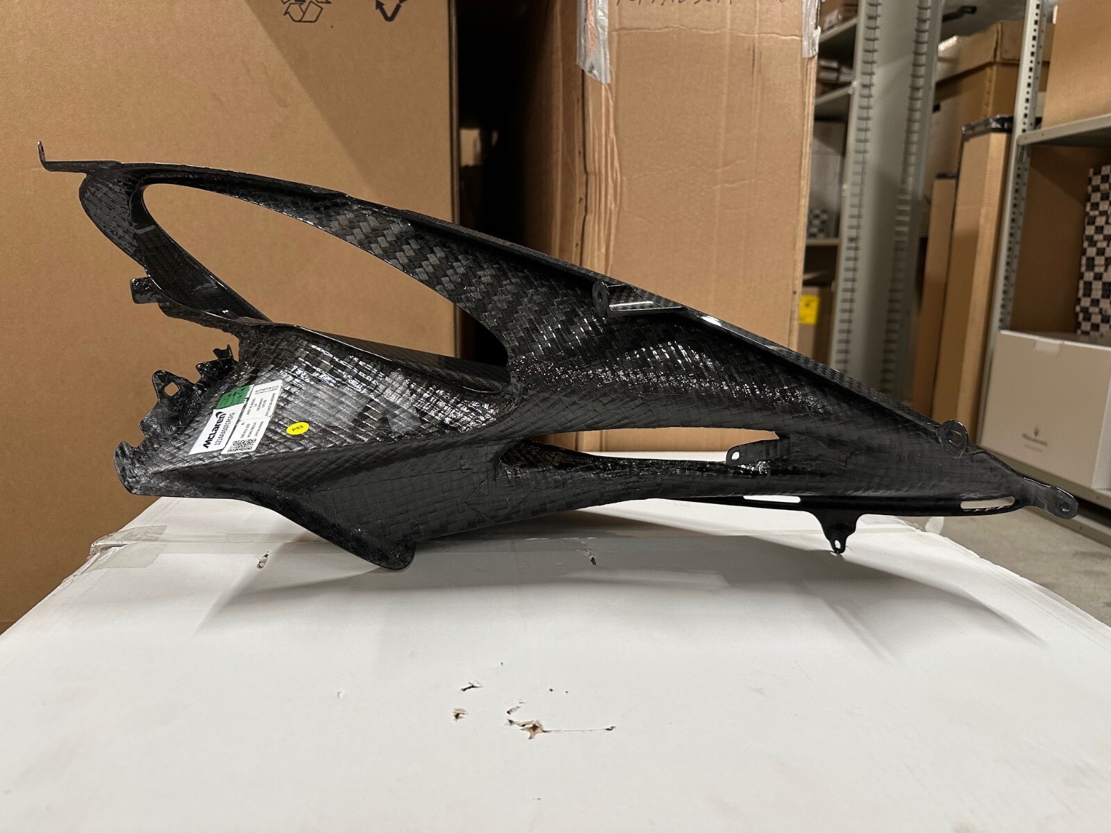 MCLAREN 750S LH CARBON FIBER HEADLAMP BEZEL 14AA507CPCFG