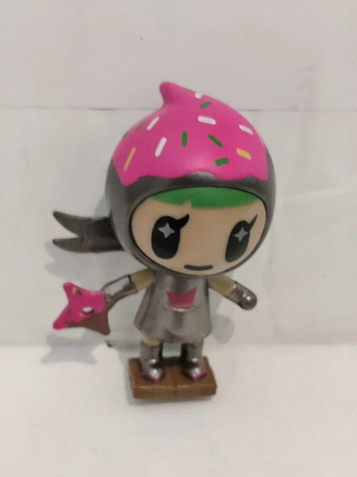 Tokidoki Donutella Serie 2 Vinilo 3 Pulgadas Mini Figura Niña Choco Ninja Sprinkle Foto 2 de 4
