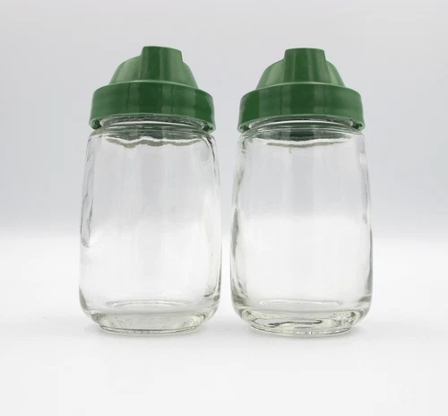 Vtg Federal Housewares Salt & Pepper Shakers Green Lids Clear Glass Retro MCM C4