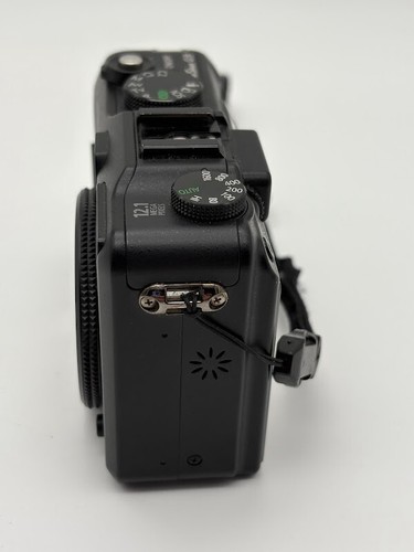 Black Canon PowerShot G9 12.1 MP Camera-PARTS/REPAIR AS IS! - Picture 3 of 6