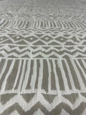 Designer Mark Alexander indoor/outdoor Tribal Cream & Dark Cream - 57" x 70"