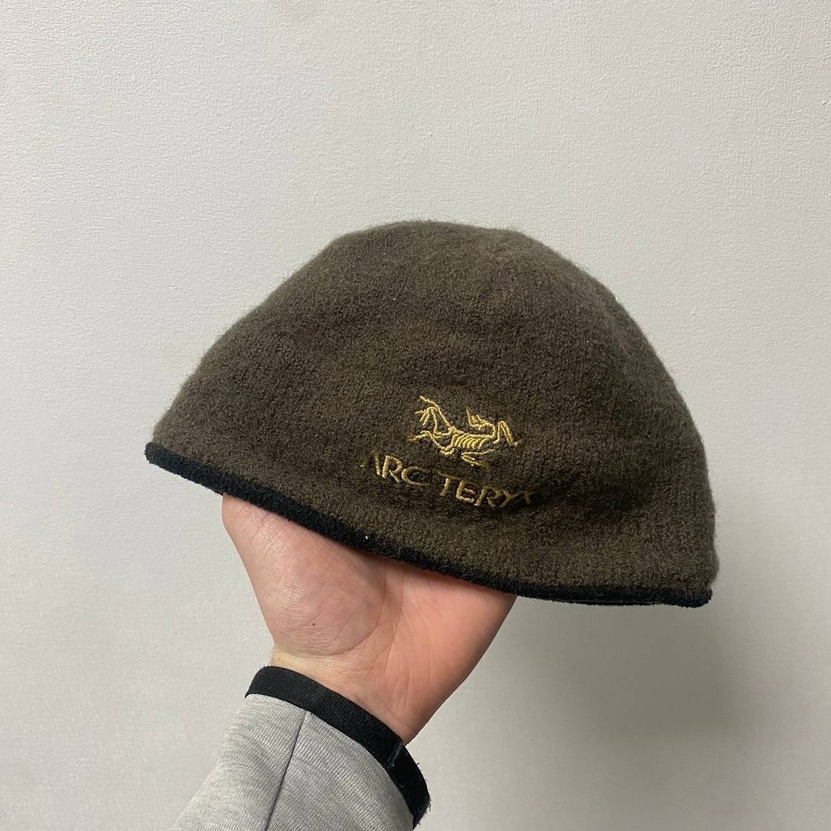 ARC’TERYX CLASSIC BEANIE navy Y2K arcteryx beanie gorpcore style big logo y2k | eBay