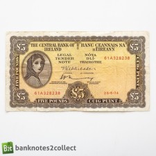 IRELAND: 1 x 5 Irish Punt Lady Lavery Banknote. Dated 26.05.74.