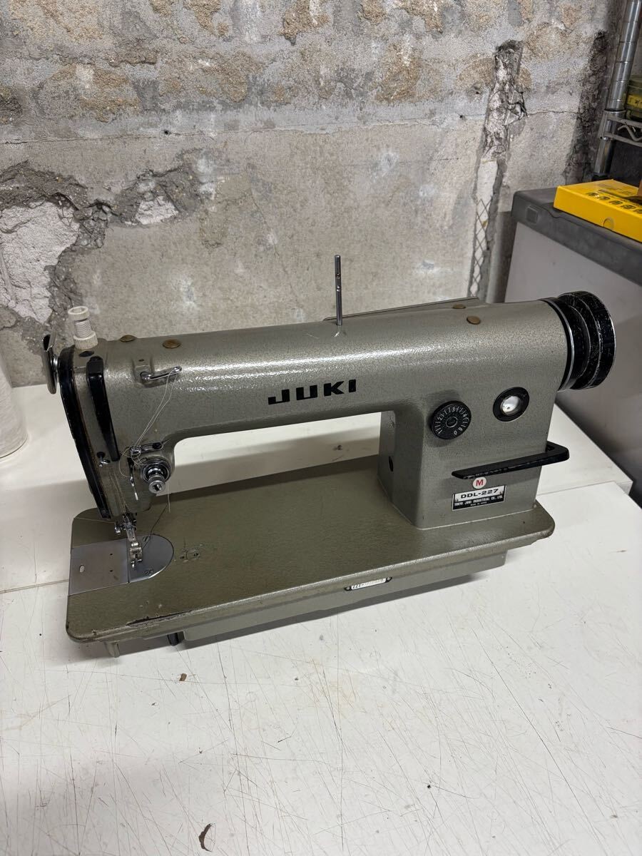 JUKI Industrial Sewing Machine DDL-227 Used Fully Working From