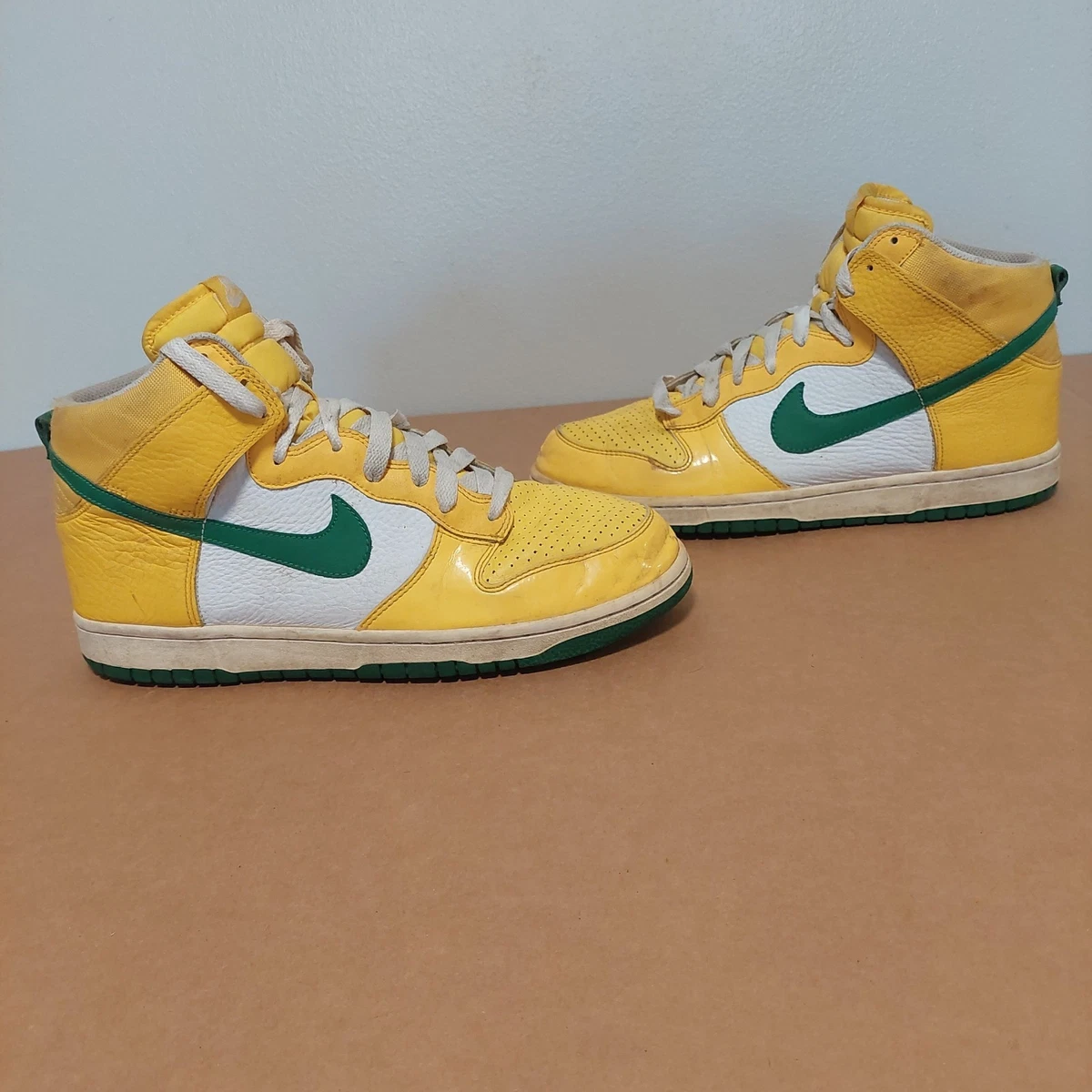 Preços baixos em Nike Dunk High Varsity Maize | eBay