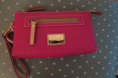 Cute Cavalcanti Hot Pink Saffiano Leather Wristlet/Clutch – NWT - Picture 1 of 7