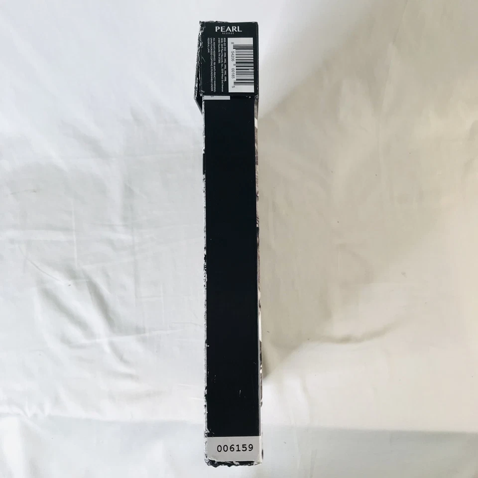 Garth Brooks Legacy The Numbered Series Remixed/Remastered Vinyl Box Set Sealed - Image 3 of 3