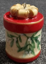 Villeroy & Boch Ornament Anhänger Geschenkpaket  Mistelzweige winter christmas